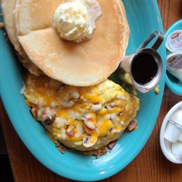 Cowboy omelet and pancakes ! Cowboy omelet and pancakes !
