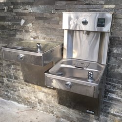 Smokey Bear Park - Nice water fountain with bottle filler