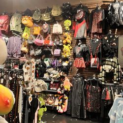 Hot Topic
