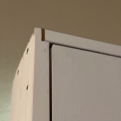 Lou's Prehung Doors - This shows the thin shim we inserted so we could open the door. We disassembled the door frame, put in the shim, and then the door opened.