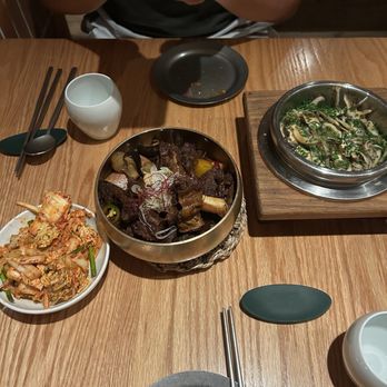 Moono - kimchi, galbi jjim, mushroom sotbap (left to right) - Korean Near Me - New York, New York