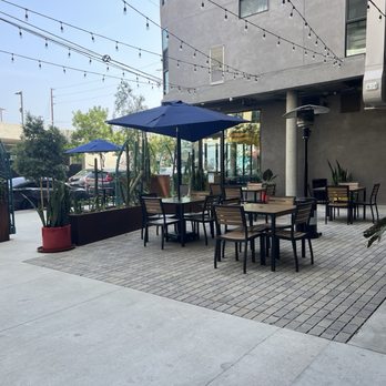 Compelling Coffee - Outdoor patio - Coffee & Tea Near Me - Los Angeles, California
