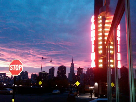 Skinnys Cantina by null