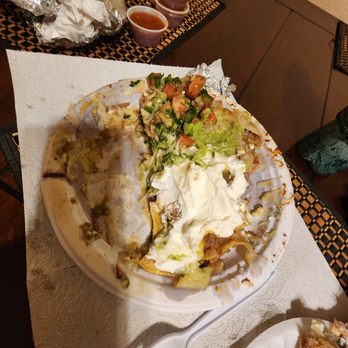 Los Jarritos Restaurants - Order two burritos with maybe a spoonful of meat and all rice and beans, And nachos that had very limited meat. - Mexican Near Me - Pomona, California Los Jarritos Restaurants - Order two burritos with maybe a spoonful of meat and all rice and beans, And nachos that had very limited meat. - Mexican Near Me - Pomona, California