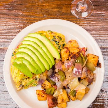 Don's Country Kitchen - Delicious and fluffy vegetarian omelet! - Breakfast & Brunch Near Me - Oceanside, California