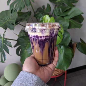 Coffeeholic House - Coffeeholic Dream with ube drizzle - Coffee & Tea Near Me - Seattle, Washington Coffeeholic House - Coffeeholic Dream with ube drizzle - Coffee & Tea Near Me - Seattle, Washington