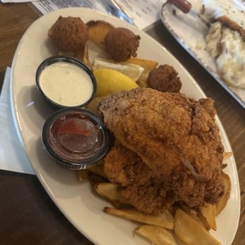Wunsche Bros Cafe & Saloon - Burgers Near Me - Spring, Texas Wunsche Bros Cafe & Saloon - Burgers Near Me - Spring, Texas