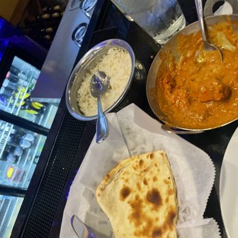 Saffron Indian Bistro - Butter Chicken and Naan - Indian Near Me - Virginia Beach, Virginia