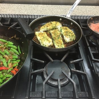 Viking Cooking School - Searing the halibut - Cooking Schools Near Me - Atlantic City, New Jersey