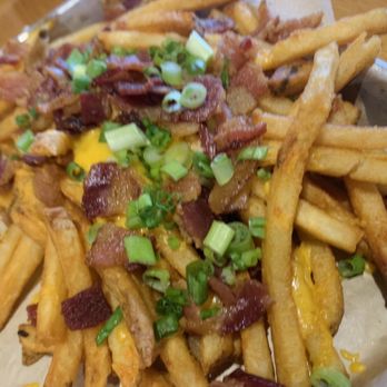 Twin Peaks - Sports Bars Near Me - Madison Heights, Michigan