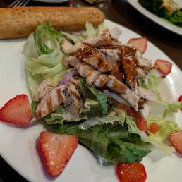 New Strawberry Balsamic Chicken Salad