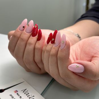 Nail by Arsineh - Fullset nails - Nail Technicians Near Me - Glendale, California