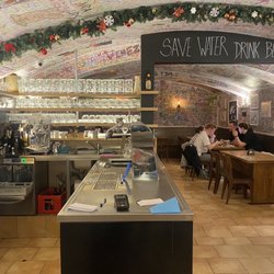 Pivnice U Pivrnce - Inside downstairs