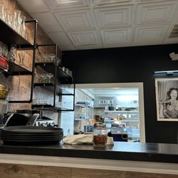 Roz & Rocco’s - View into kitchen