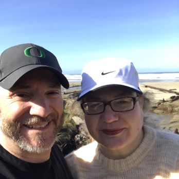 Sparkly Clean - Your professional cleaners! Jim and Sonja. - Home Cleaning Near Me