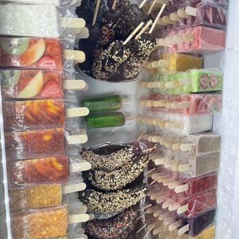 La Michoacana Cold Delights - Homemade ice crème pops - Ice Cream & Frozen Yogurt Near Me - Los Angeles, California La Michoacana Cold Delights - Homemade ice crème pops - Ice Cream & Frozen Yogurt Near Me - Los Angeles, California