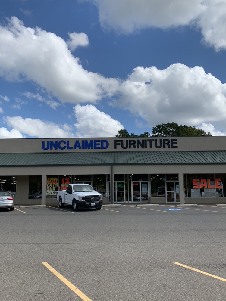 UNCLAIMED FURNITURE Updated October 2024 800 East St, Texarkana