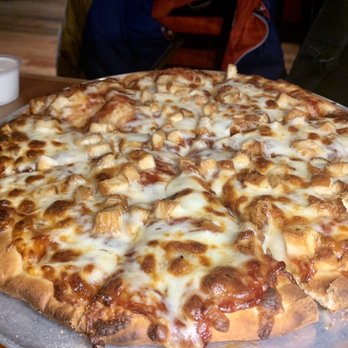Beerhive Pub - Buffalo Chicken Pizza. - Pubs Near Me - Salt Lake City, Utah Beerhive Pub - Buffalo Chicken Pizza. - Pubs Near Me - Salt Lake City, Utah