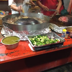 Tacos Tenorios - Por siempre los mejores de suadero y sus salsas :)