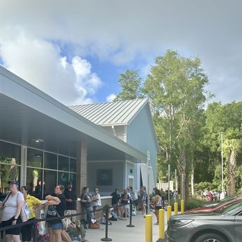 Aldi - Opening Day - Grocery Near Me - Mount Pleasant, South Carolina Aldi - Opening Day - Grocery Near Me - Mount Pleasant, South Carolina