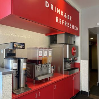 Luna Grill Eastlake - Drinks area. - Mediterranean Near Me - Chula Vista, California
