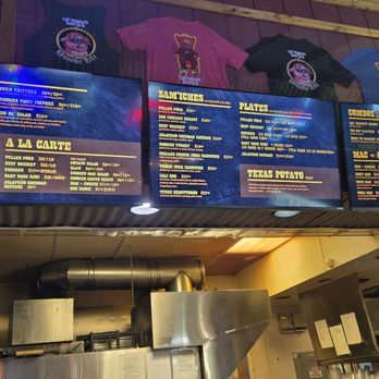 Lil Piggy's Bar-B-Q - Menu - Barbeque Near Me - Coronado, California Lil Piggy's Bar-B-Q - Menu - Barbeque Near Me - Coronado, California