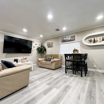 LJ Construct - The floors - General Contractors Near Me
