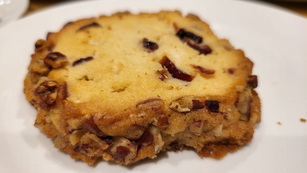 Ariston Flowers & Cafe