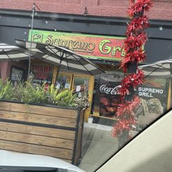 El Supremo Grill