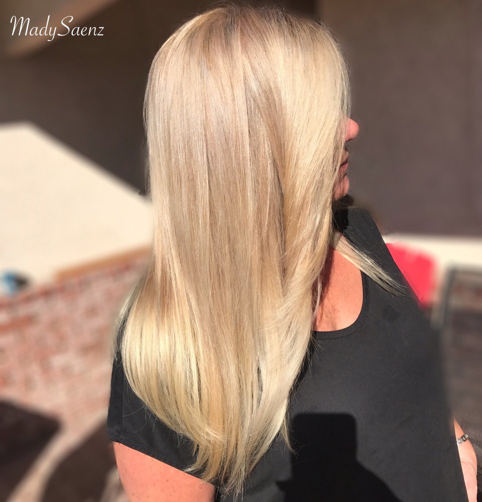 Mady Saenz Hair & Makeup Logo
