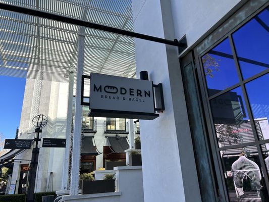 Modern Bread and Bagel by null