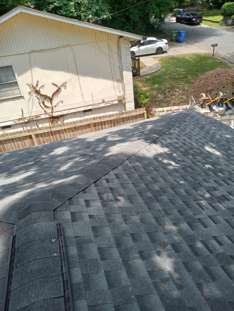 Slide of G&N Roofing