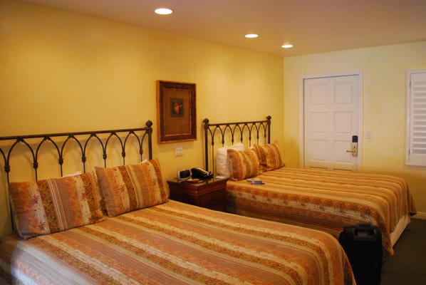 Castillo Inn at the Beach by null