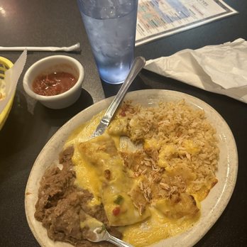 Los Reyes Mexican Restaurant - Chicken Enchiladas - Mexican Near Me - Cedar Park, Texas Los Reyes Mexican Restaurant - Chicken Enchiladas - Mexican Near Me - Cedar Park, Texas
