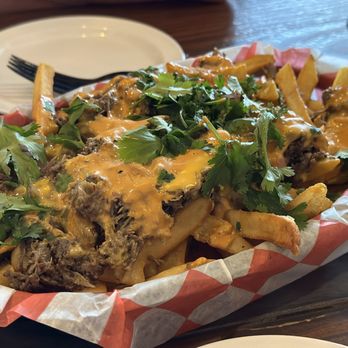 Bärchen Beer Garden - Hammer Pants Fries - Beer Gardens Near Me - Omaha, Nebraska Bärchen Beer Garden - Hammer Pants Fries - Beer Gardens Near Me - Omaha, Nebraska