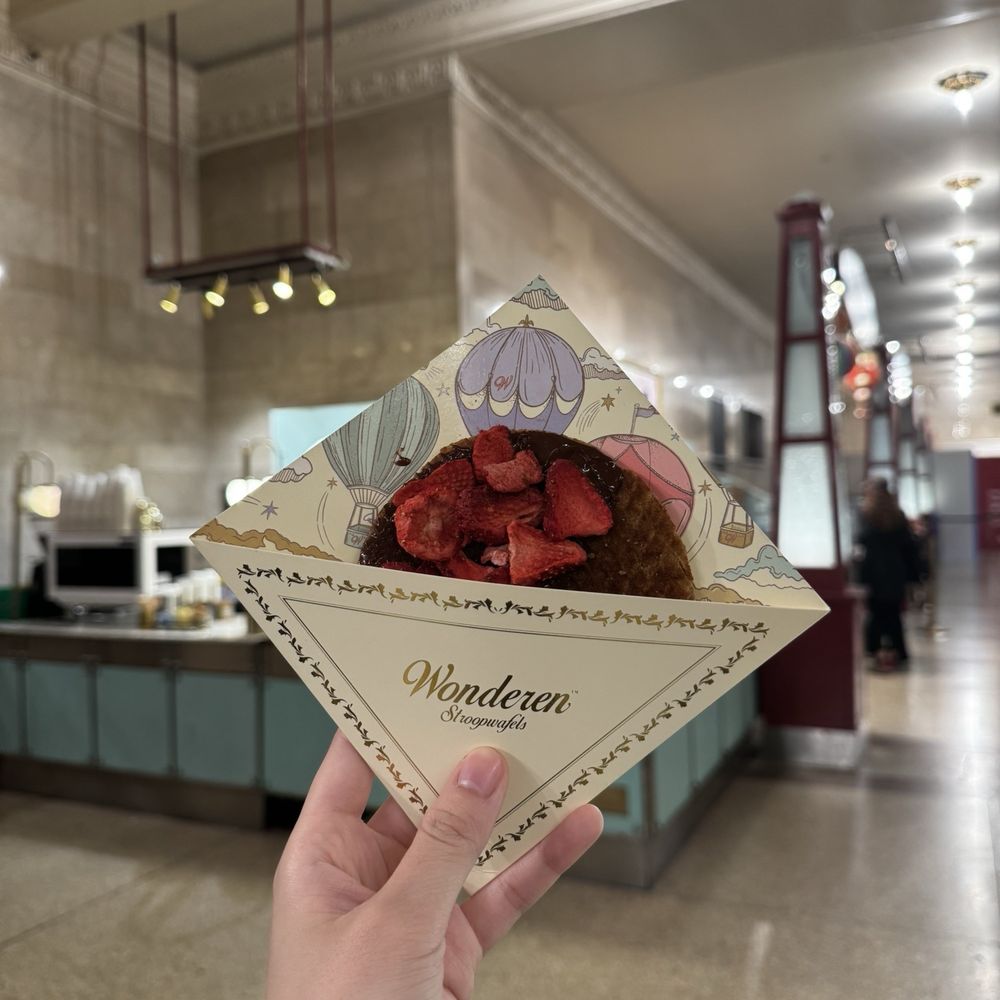 Wonderen Stroopwafels - Desserts Near Me - New York, New York