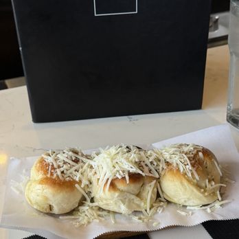 MA'S Italian Kitchen - Italian Near Me - Burbank, California MA'S Italian Kitchen - Italian Near Me - Burbank, California