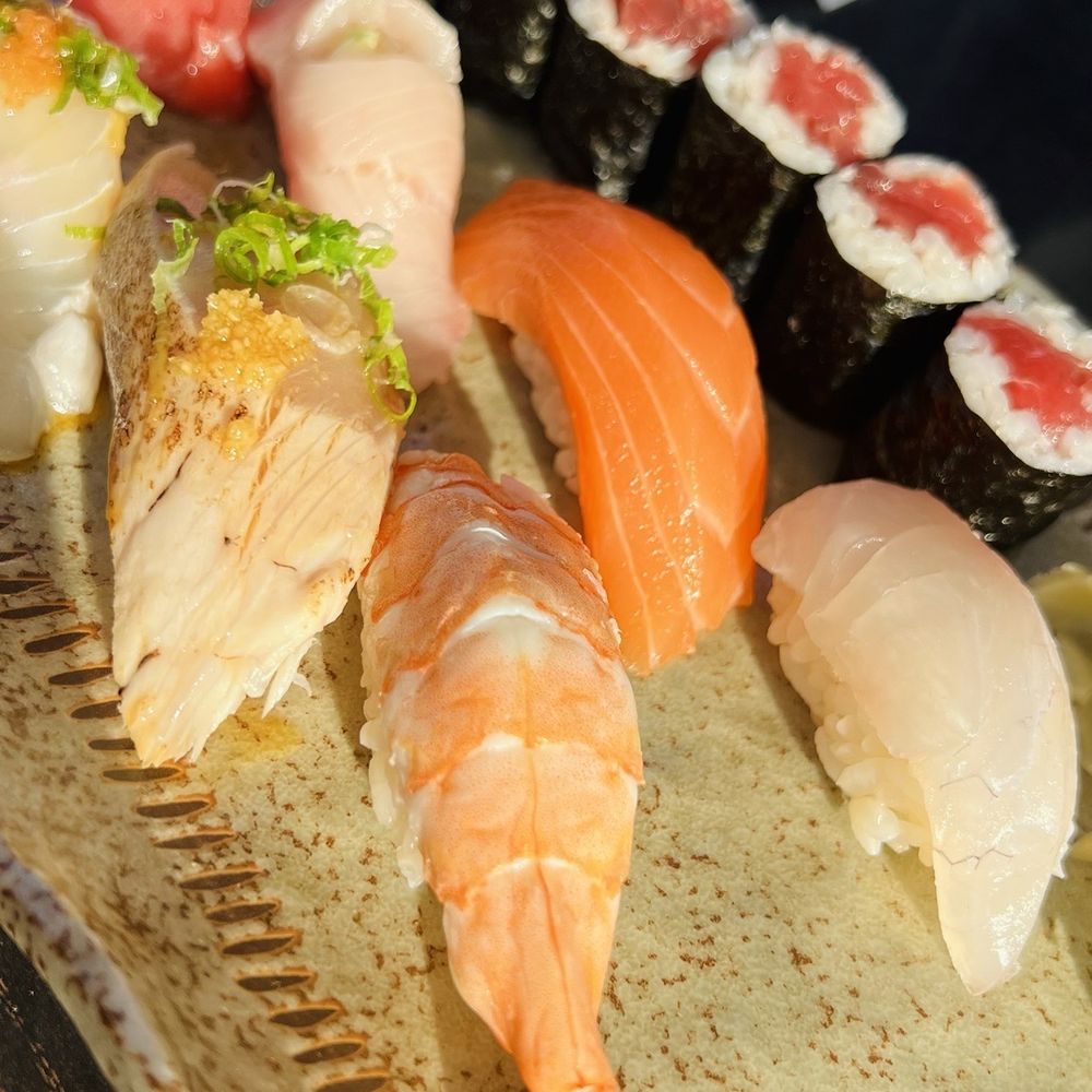 7 piece Assorted Sushi 7 piece Assorted Sushi