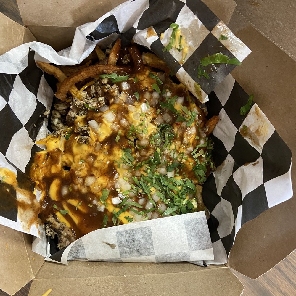 Phlavz - Jerk Fresh Cut Friez - Sports Bars Near Me - Chicago, Illinois
