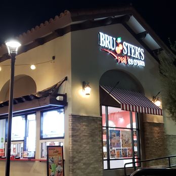 Bruster's Real Ice Cream - Desserts Near Me - La Canada, California