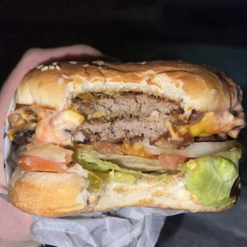 Carl's Jr - Supa Star con Queso - Fast Food Near Me - Cedar Park, Texas