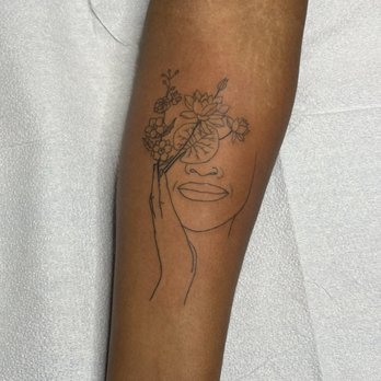 Lucky Dagger Tattoo - Tattoo Near Me - New Orleans, Louisiana Lucky Dagger Tattoo - Tattoo Near Me - New Orleans, Louisiana