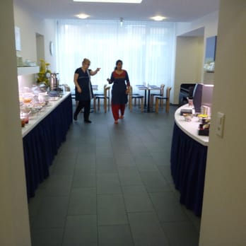 Hotel Bristol - Breakfast room - Hotels Near Me - Zürich, ZH Hotel Bristol - Breakfast room - Hotels Near Me - Zürich, ZH