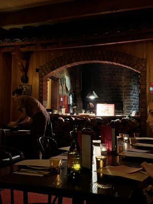 Leonardo's Pizza Palace by null