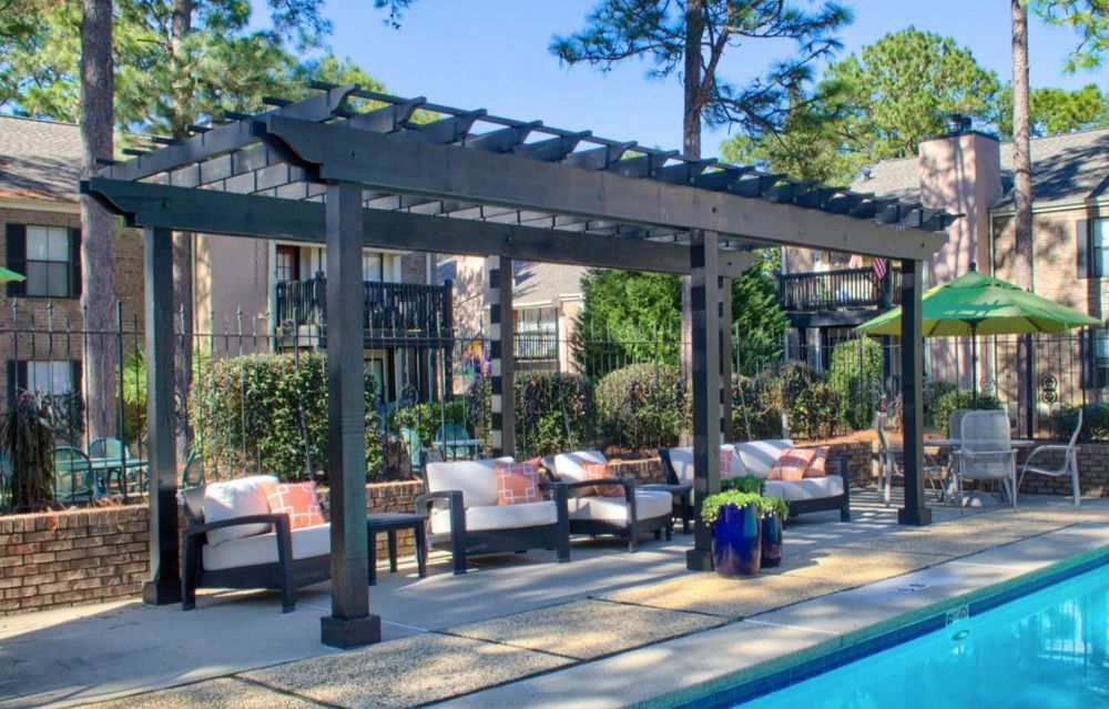 Summit at Hillcrest - property management company in Mobile, AL