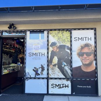 Gravity Sports - Best place to rent - Ski & Snowboard Shops Near Me - Las Vegas, Nevada Gravity Sports - Best place to rent - Ski & Snowboard Shops Near Me - Las Vegas, Nevada