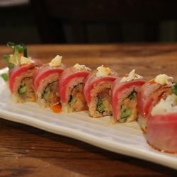 Moon Sushi Bar - Neptune Roll