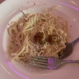 Blackened Scallops Alfredo