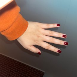 Dark red gel polish