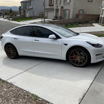 Dependable Guys - DEC 2022 - Looks clean with the Khaki Green and in White! #Rohana Wheels - Auto Customization Near Me - Santa Ana, California